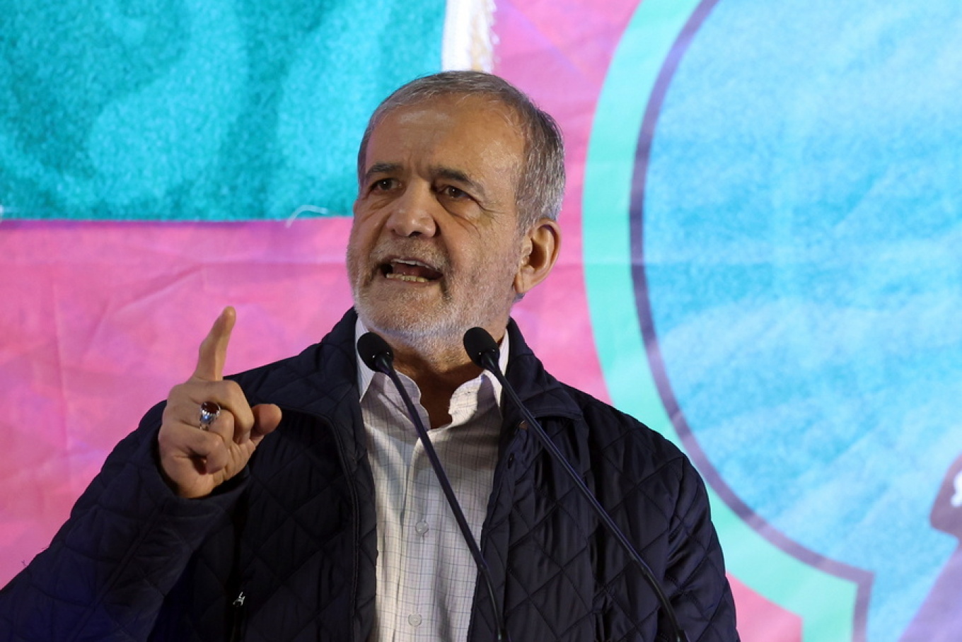 “Ne nuk jemi agresorët”, presidenti iranian: Teherani nuk kërkon armë bërthamore