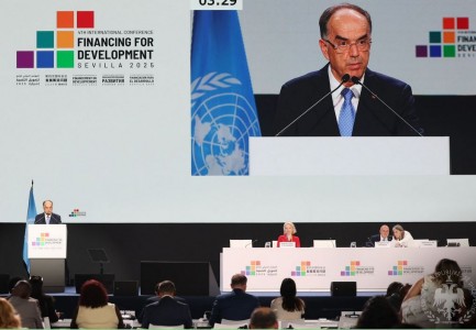 “Në qendër të jetë mirëqenia e njerëzve”, Presidenti Begaj merr pjesë në Konferencën për Financimin e Zhvillimit të Kombeve të Bashkuara