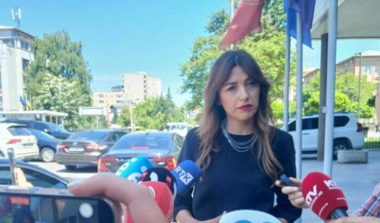 Ngërçi politik në Kosovë, flet Albulena Haxhiu: Nuk përjashtohet mundësia që zgjedhjet lokale të…