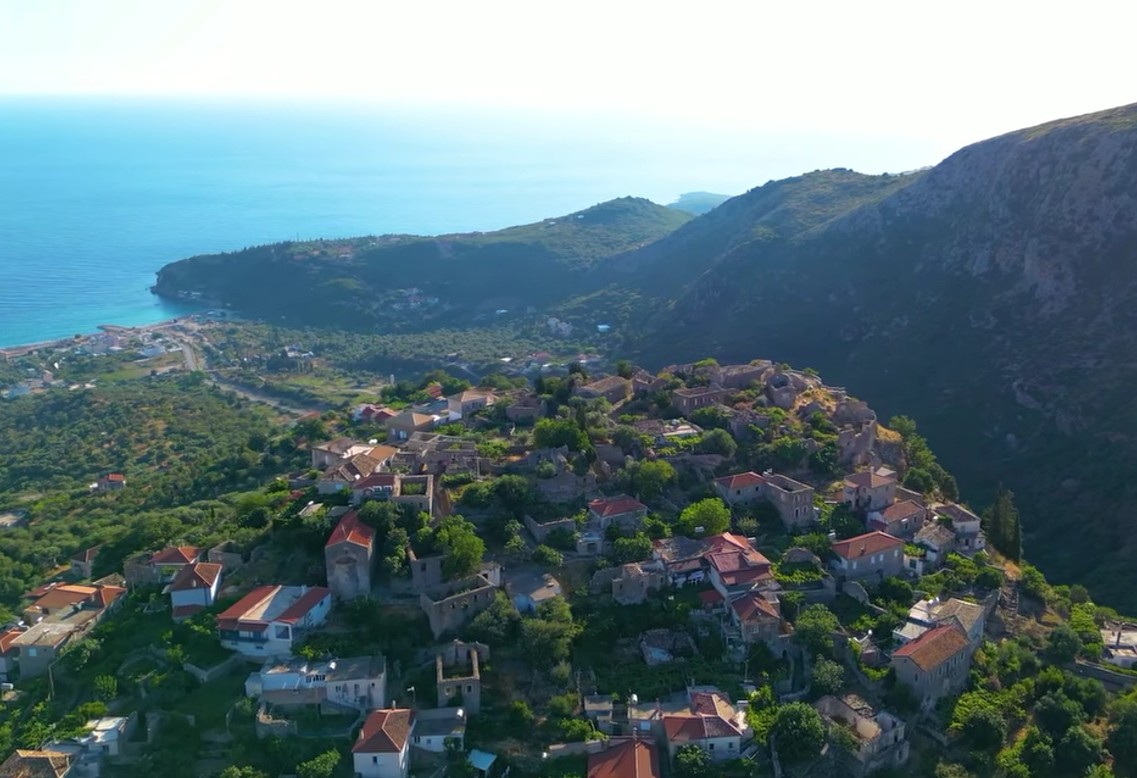 Pamjet fantastike nga kalaja e Himarës (VIDEO)