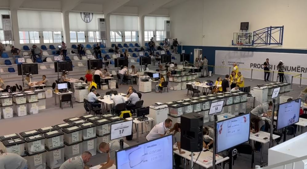 Pas Elbasanit, rinumërohen sot 1282 kutitë e qarkut Tiranë