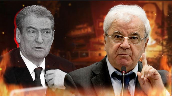 Pazari i heshtur PS-PD, si Berisha e kontrollon partinë përmes frikës, klientelës dhe iluzionit të rinumërimit të…