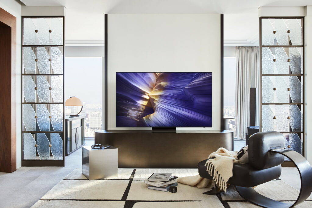 Përmirëso përvojën tënde të lojërave këtë verë me Samsung OLED