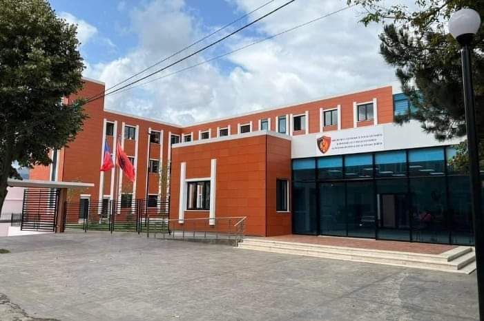 Peshkopi/ Shiste droga të forta në disa lagje të qytetit, arrestohet 21 vjeçari