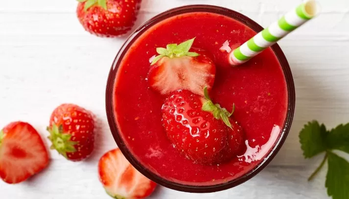 Pini lëng luleshtrydhesh kundër kolesterolit dhe pro zemrës