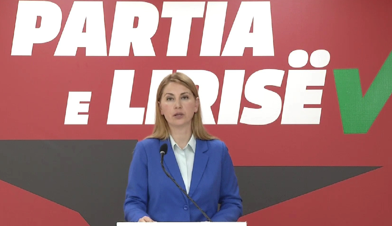 PL: Qeveria ka dështuar, vendi është i mbushur me grurë serbie