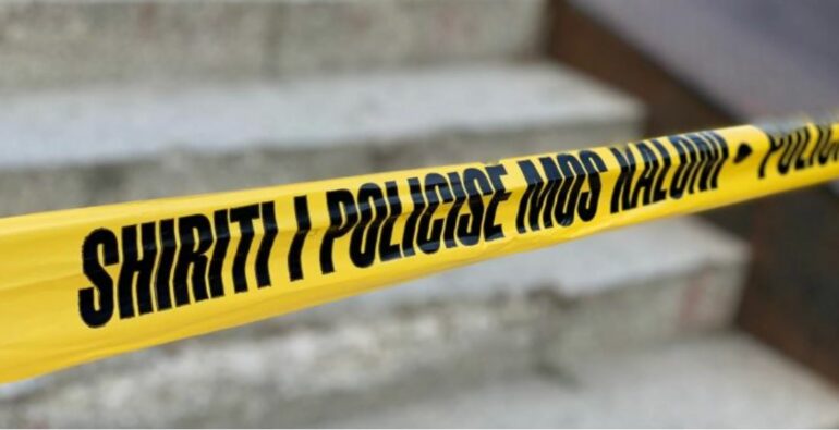 Plagosi me thikë 23-vjeçarin në Tropojë, policia identifikon autorin. Punohet për kapjen e tij