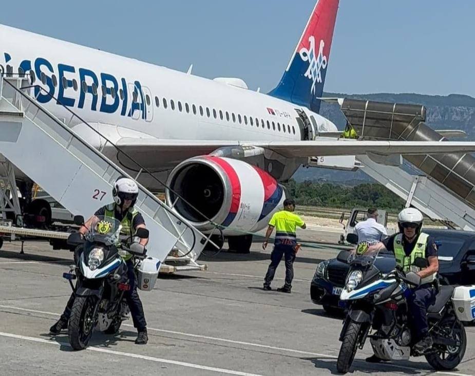 Policia e shoqëroi deri në Rinas, skuadra serbe niset për Beograd