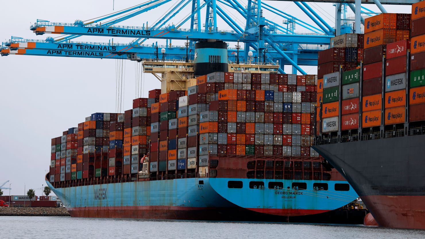 Portet europiane mbingarkohen për shkak të tarifave të Trump-it