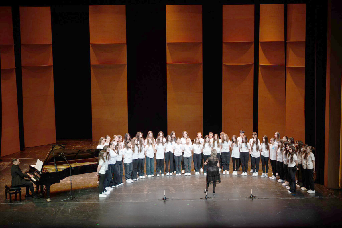 Projekti “Eja këndo me ne” në Teatrin e Operës dhe Baletit