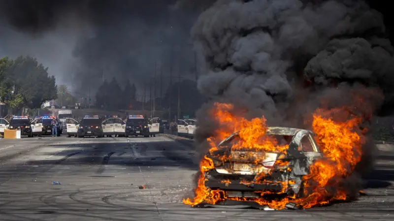 Protestat, 2 mijë ushtarë vendosen në Los Angeles me urdhër të Trump