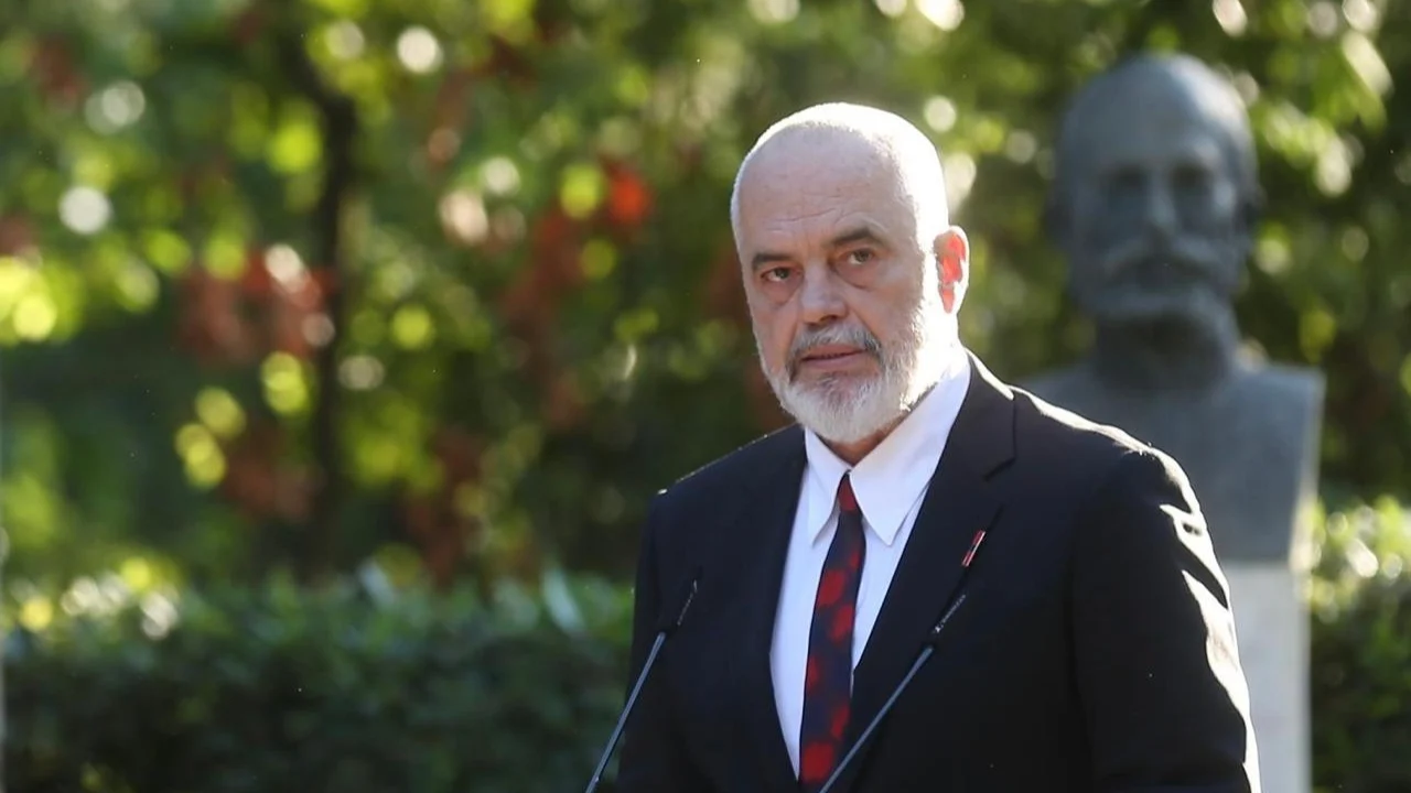 Rama refuzon skemën britanike të qendrave të kthimit të emigrantëve: Ideja që “të gjejmë një vend ku t’i hedhim”, e paimagjinueshme!