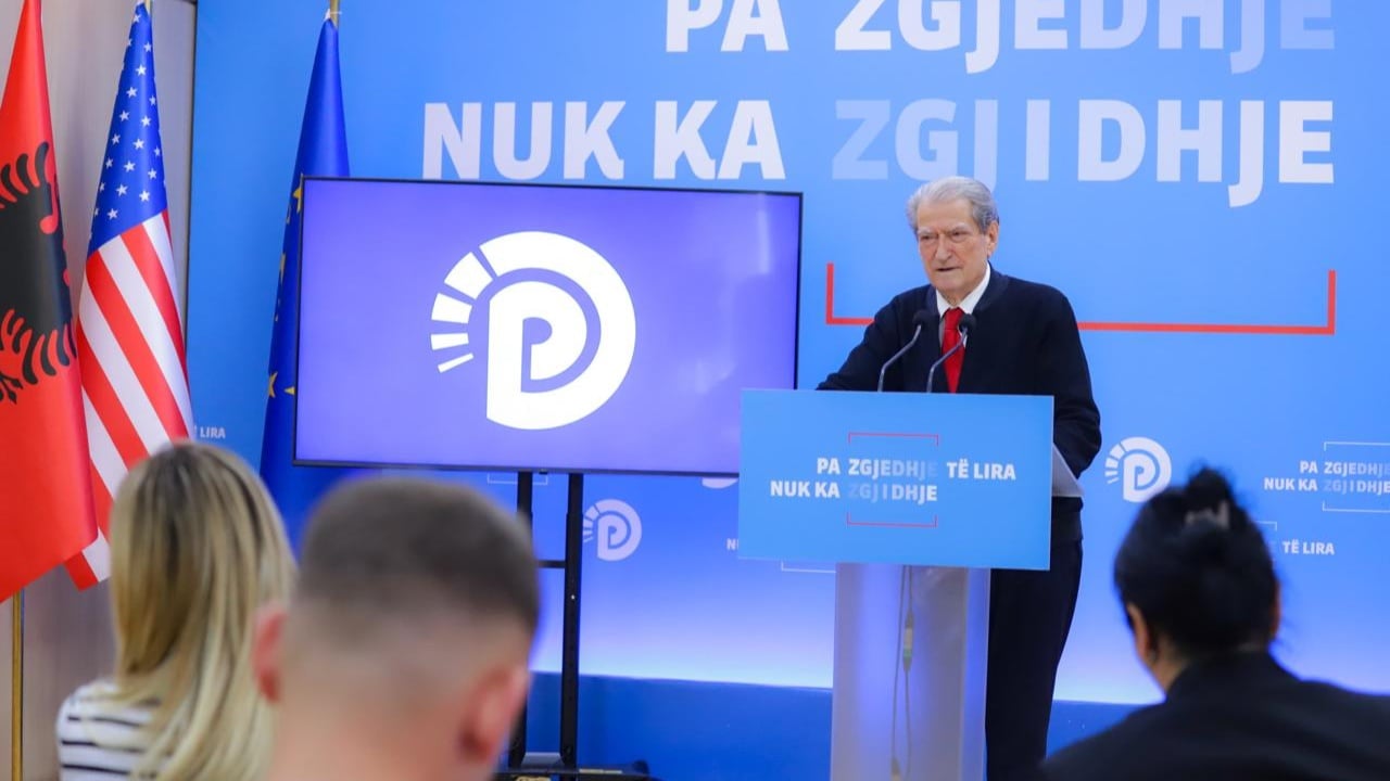 Restaurimi në Burgun e Spaçit, Berisha: Duan të shuajnë gjurmët e xhelatëve të diktaturës