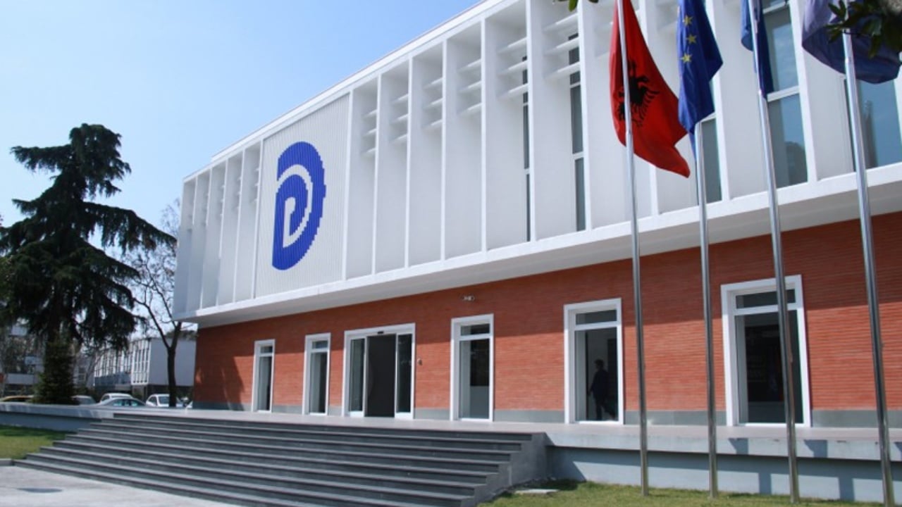 Rinumërimi i votave! Hapja e 94 kutive në Elbasan, PD: Kemi konstatuar probleme, u konfirmua “treni bullgar”