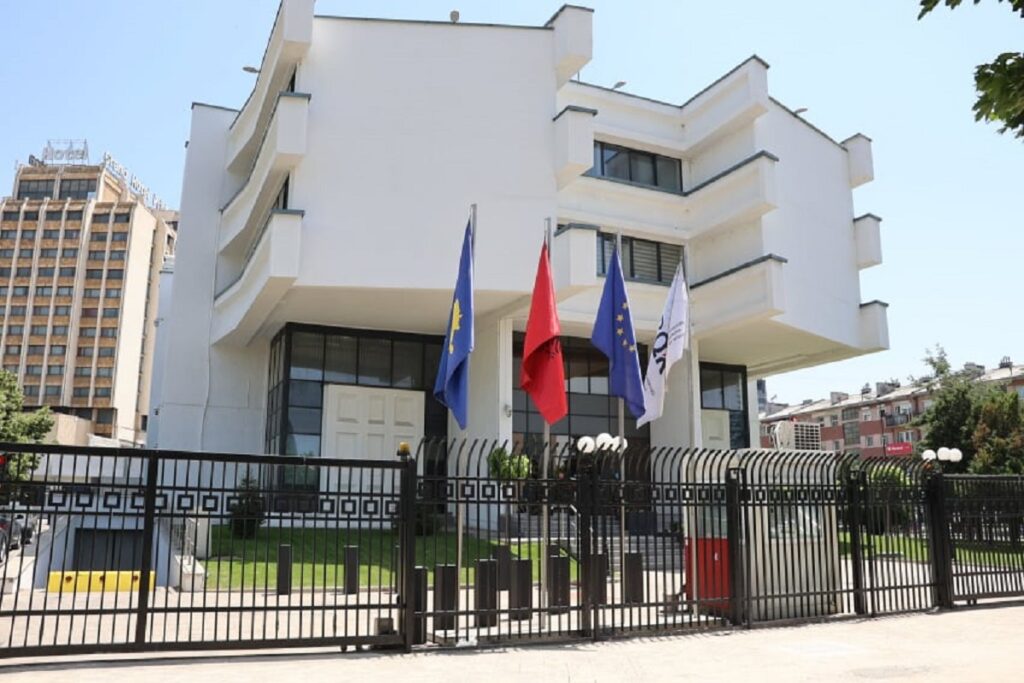 Rriten investimet e Shqipërisë në Kosovë, investitori i pestë më i madh