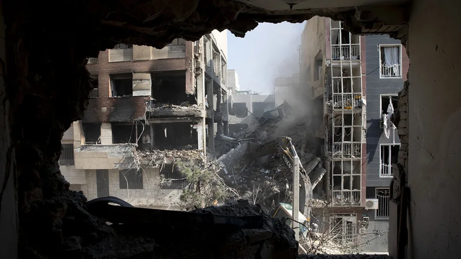 Rusia-Izraelit: Ndal sulmet ‘e paligjshme’ ndaj Iranit