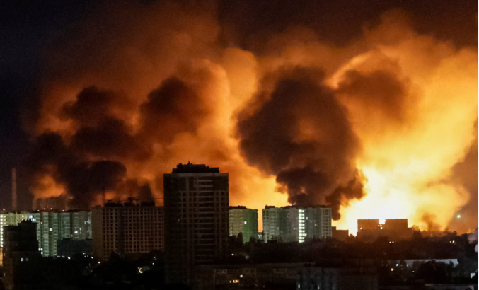 Rusia kundërpërgjigjet: Sulmon kryeqytetin e Ukrainës