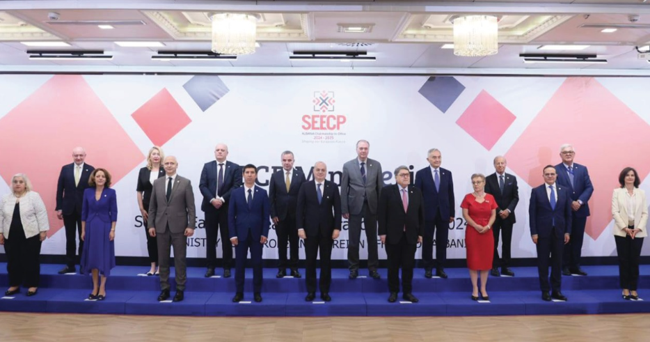 Samiti i SEECP në Tiranë, Serbia dhe Bosnja votojnë kundër deklaratës së përbashkët të 13 shteteve të Europës Juglindore! Ja arsyet