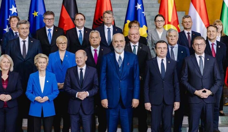 Samiti, liderët e Ballkanit mblidhen sot në Shkup, BE veçon Shqipërinë: Përkushtim ndaj reformave