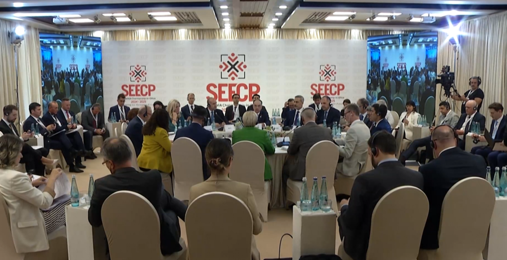 Samiti në Tiranë, Serbia dhe Bosnja votojnë kundër deklaratës, përmendej Rusia dhe Lindja e Mesme