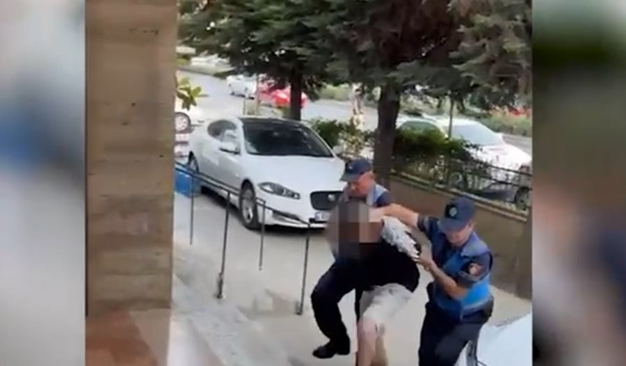 Sekuestrohen 2 pistoleta dhe 40 mijë euro në Tiranë, arrestohen 2 persona