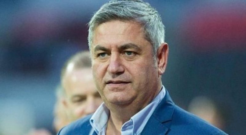 Shakohoxha: Djali i Vuçiçit mund të jetë nesër në stadium për ndeshjen Shqipëri-Serbi