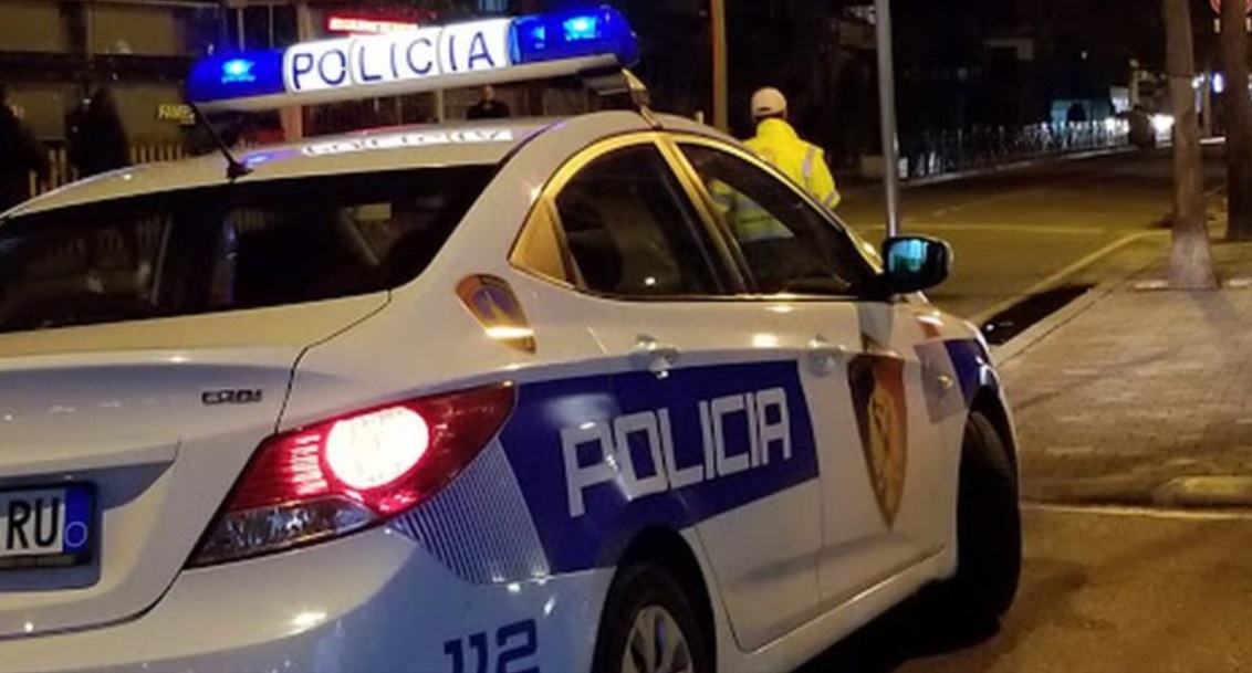 Sherr për parkimin në Ksamil, dy turqit bëjnë për spital shqiptarin