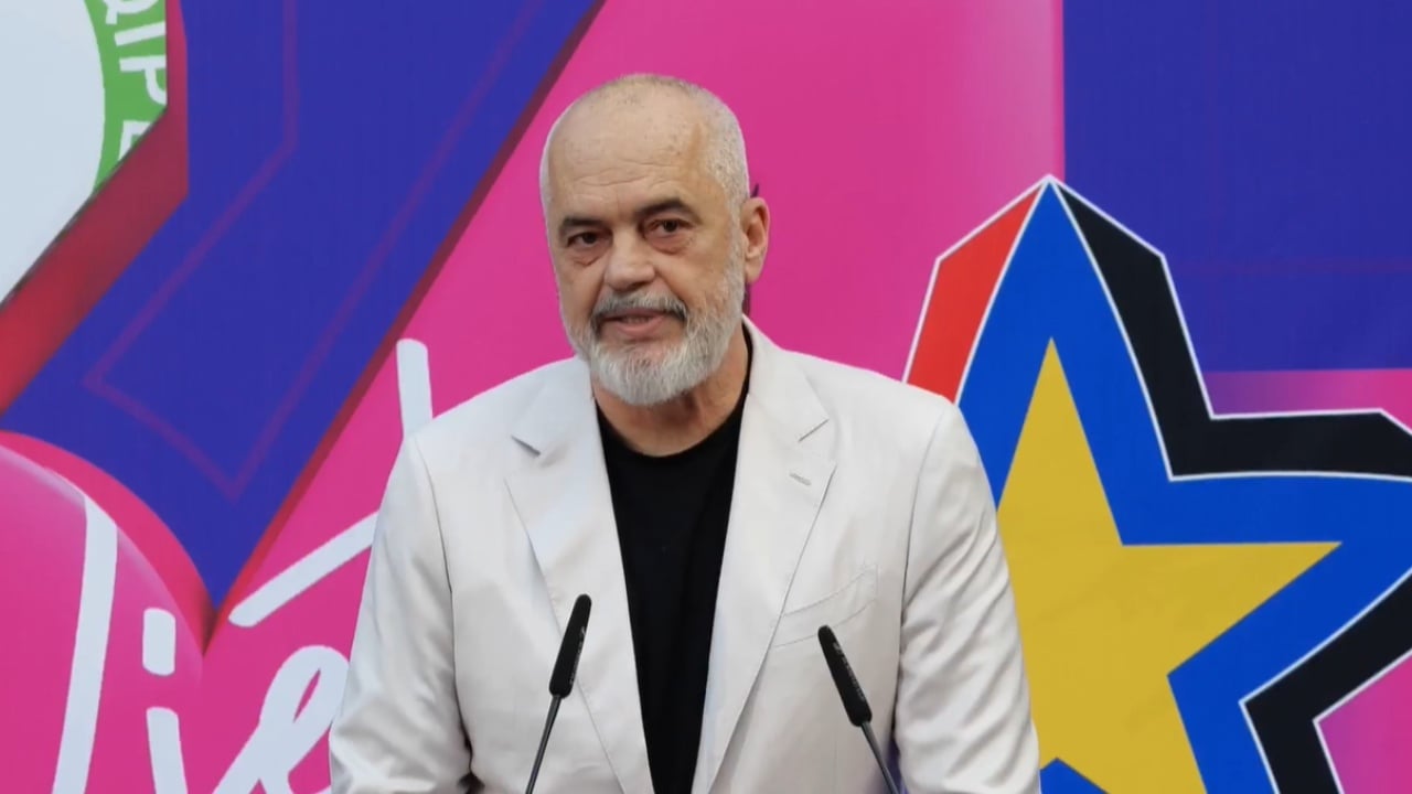 “Shqetësohuni ditën kur Gramozi s’do jetë në oborr, por atë ditë nuk do jem as unë”, Rama me batuta: Zysh Arta, s’mu ndave, por shyqyr që të kemi!