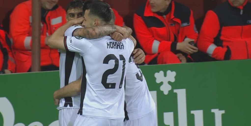 Shqipëria kalon në avantazh, kuqezinjtë shënojnë ndaj Letonisë