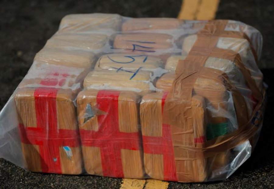 Si operon mafia shqiptare për të trafikuar kokainë nga Ekuadori drejt Europës