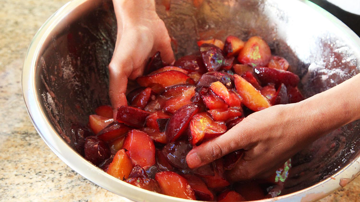 Si të Përgatisni Reçelin e Kumbullave në dy Mënyra – Shije dhe Ëmbëlsi Fantastike