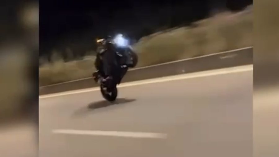 “Spektakël dhe rrezik në rrugë!” Policia vendos gjoba deri në 1 milion lekë për drejtuesit e motorëve