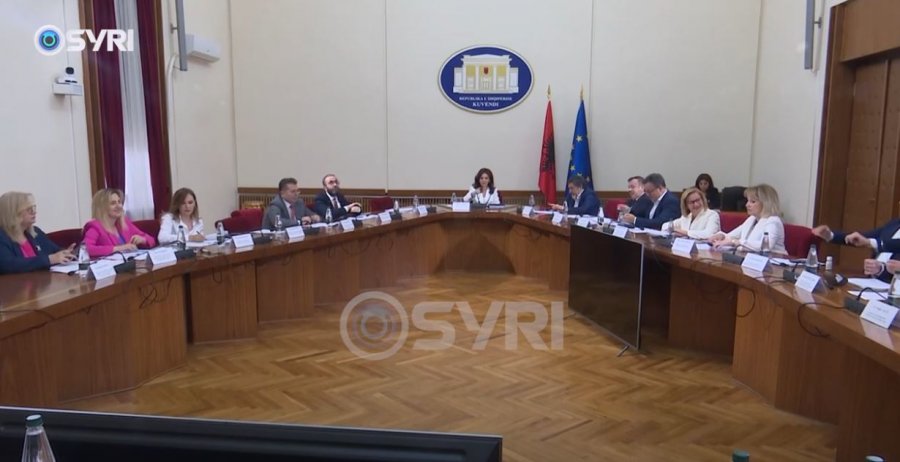 SYRI TV/ Konferenca e Kryetarëve, debate mes PS dhe PD