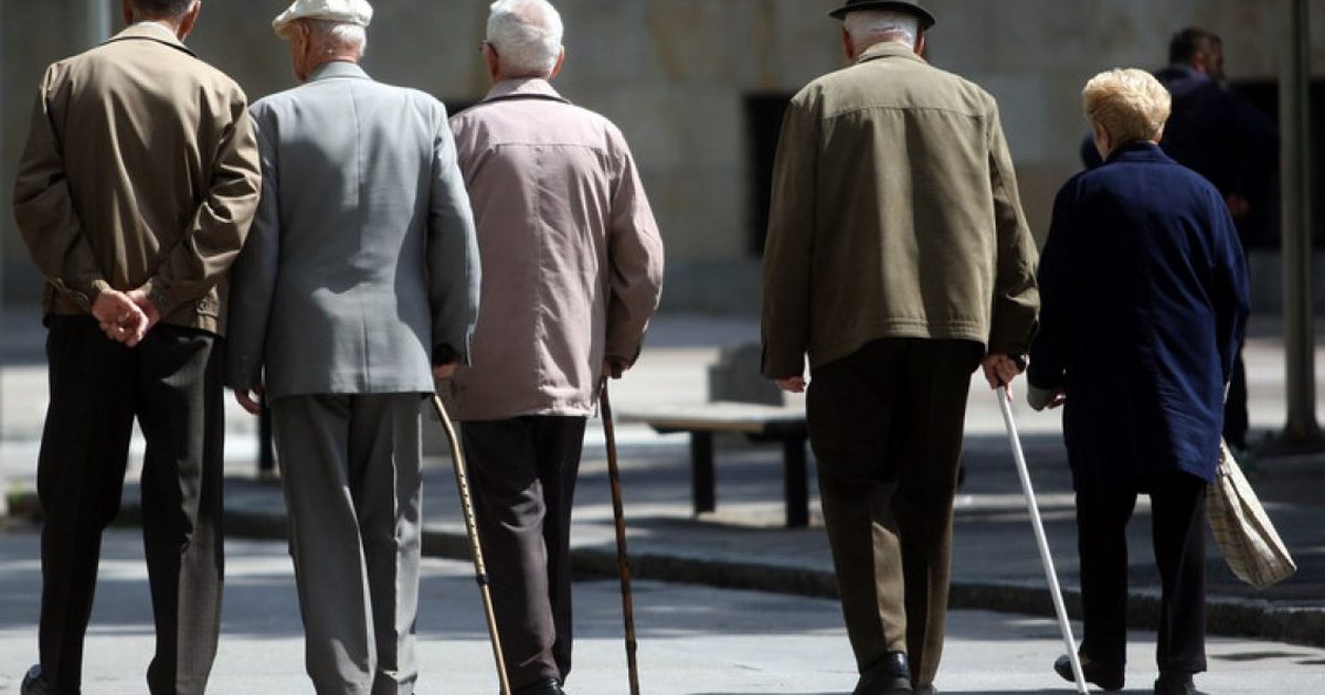 Të moshuarit do marrin pensionin e 13-të, përfituesit sipas kategorive