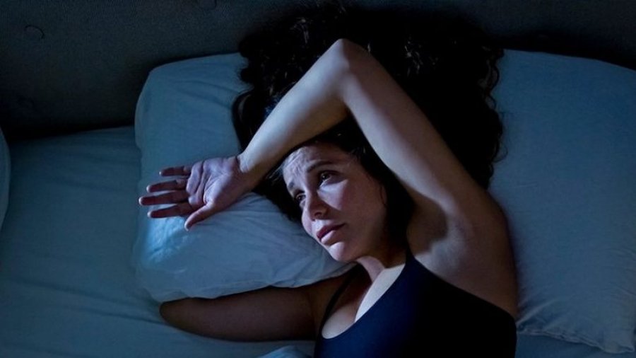 Temperaturat e larta po na lënë pa gjumë, studimi zbulon se si ndikon i nxehti te shëndeti ynë