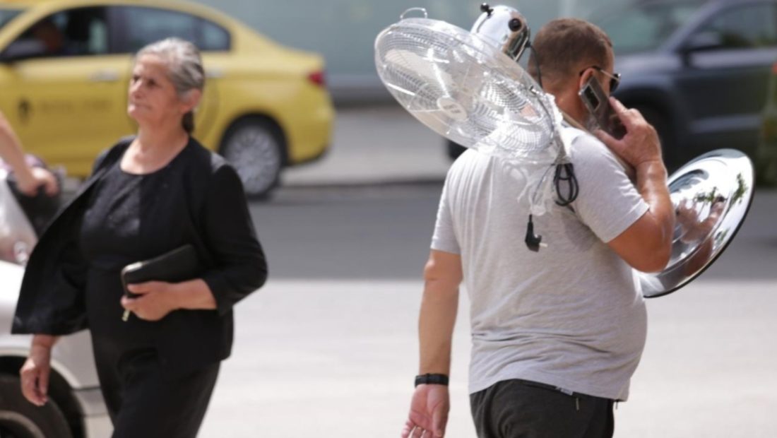 Thirrja e mjekëve: Kujdes nga goditjet e diellit! Mos dilni në orët e pikut!