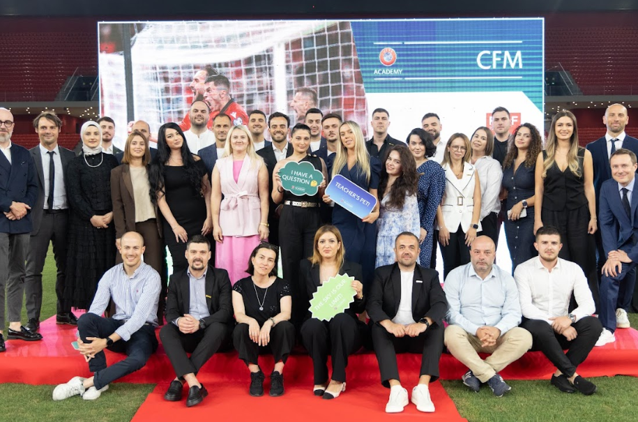 Tjetër sukses për FSHF, përmbyllet UEFA CFM. Drejtuesi i Akademisë së UEFA-s: Shpresoj që futbolli shqiptar të përfitojë nga ky program