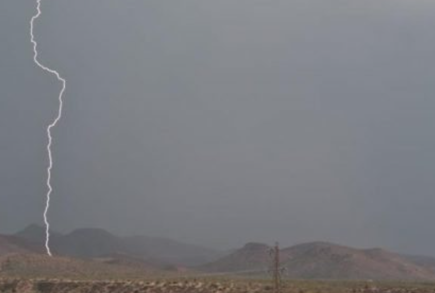 Tragjedi në Ersekë, 65-vjeçari humb jetën pasi u godit nga rrufeja