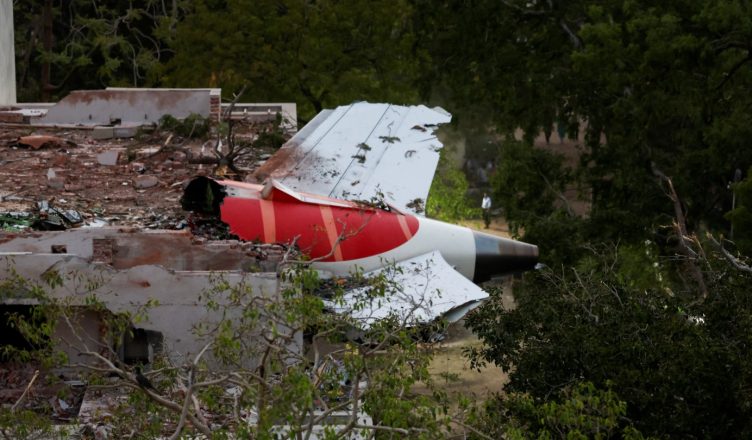 Tragjedia me 247 viktima në Indi, defekti në sediljen e pilotit rrëzoi avionin! Çfarë zbuloi kutia e zezë?