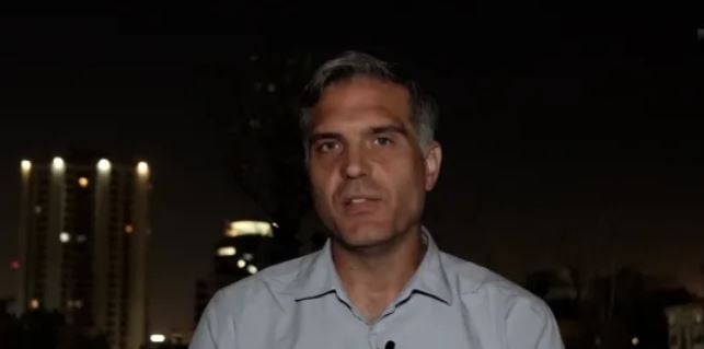 VIDEO/ Brenda godinës së televizionit shtetëror iranian i cili u godit kur po transmetoheshin lajmet. Gazetari i CNN: E gjithë zona e shkatërruar