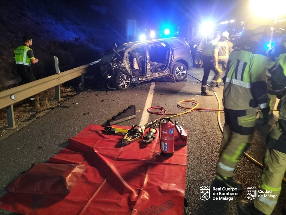 VIDEO/ Grabitën farmacinë në Spanjë, tre shqiptarë tentuan t’i iknin policisë por u përplasën me makinën e një oficeri! Vdesin të katërt