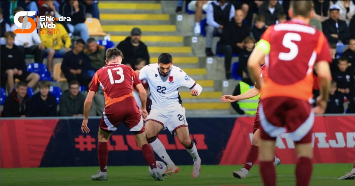 VIDEO – Kuqezinjtë zhgënjejnë në Letoni, ndalen në një barazim duke zbehur shpresat për Botërorin…