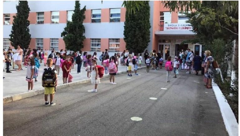 Viti i ri shkollor nis më 8 shtator