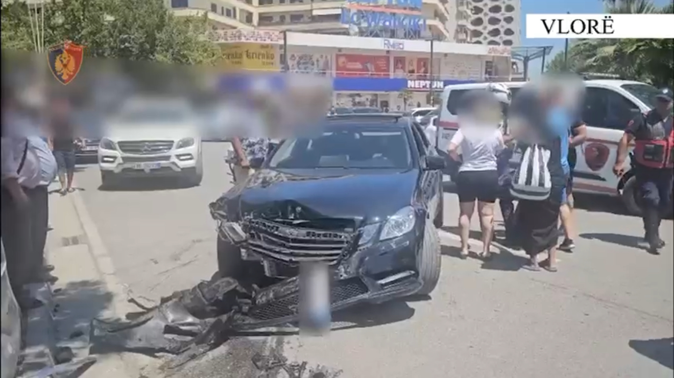 Vlorë – Arrestohet 25-vjeçari që goditi disa herë me makinë automjetin e një 18-vjeçari në Rreth të Skelës