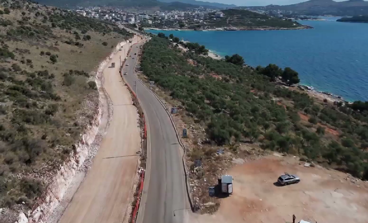 Zgjerimi i rrugës hyrëse në Ksamil, Balluku: Shpejtësi e re qarkullimi, të jetë gati para fillimit të sezonit turistik 2026