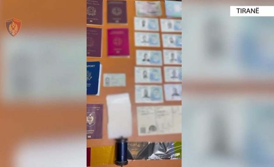 20 mijë euro një pasaportë e huaj… Zbulohet laboratori në Tiranë, në pranga babë e bir, njëri nën masë sigurie nga SPAK – VIDEO