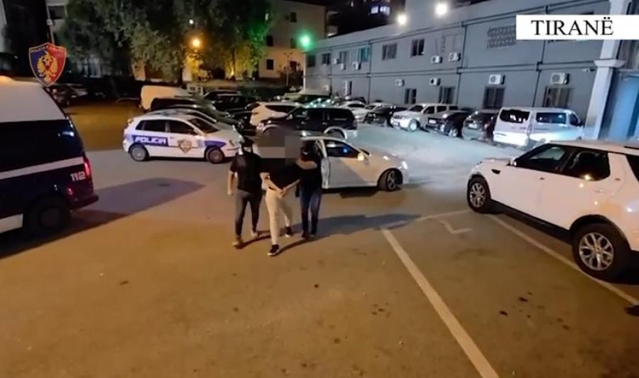 21-vjeçari falsifikonte karta ID dhe merrte kredi deri në 3400 euro/ Zbardhen 9 raste, arrestohet i riu