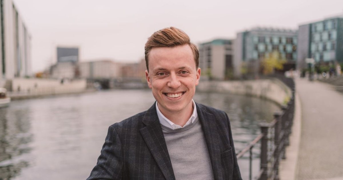 Ahmetoviç: Serbia të zbatojë të drejtat e pakicës shqiptare