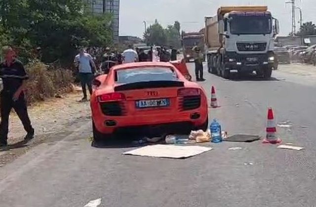 Aksident i dyfishtë në Fushë Krujë, tre të plagosur, nisen drejt kryeqytetit