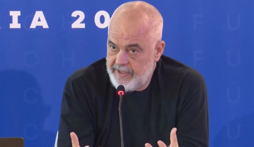 Aksioni në Theth, Rama: Ja pse ndërtimet nuk u ndaluan më herët